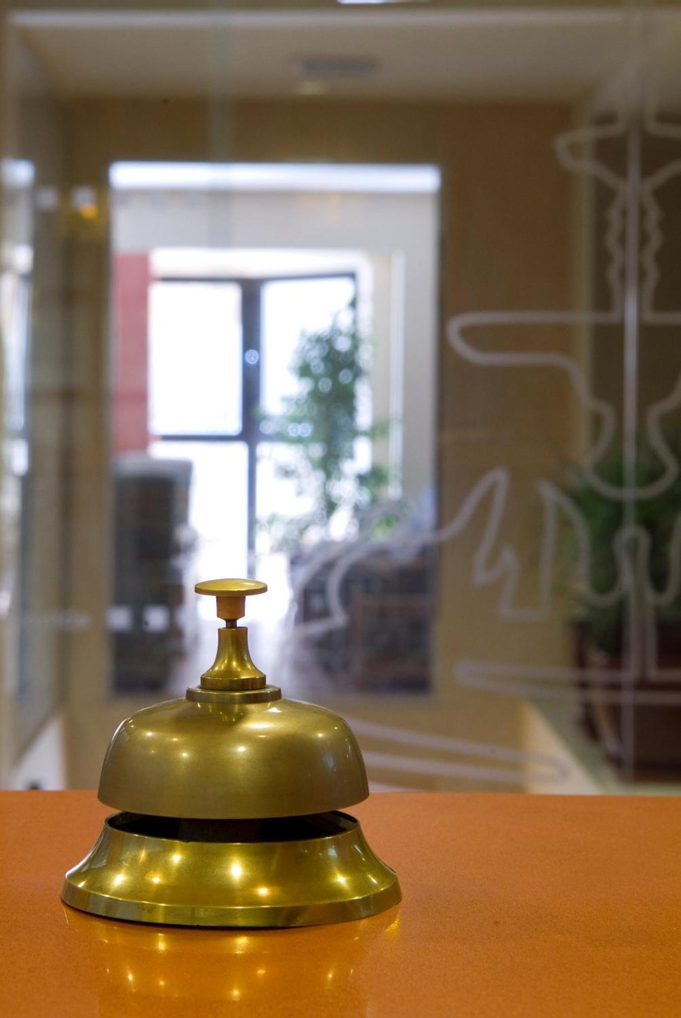 Hotel Avenida Рекена Экстерьер фото