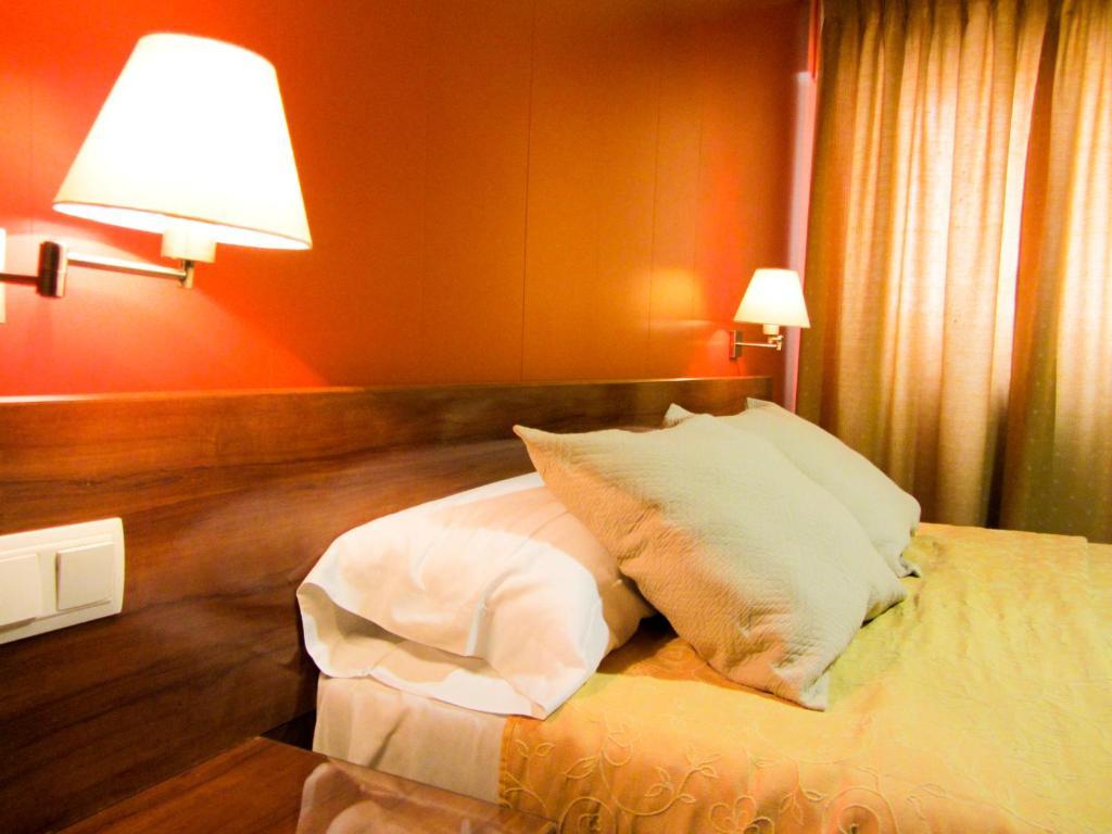 Hotel Avenida Рекена Номер фото